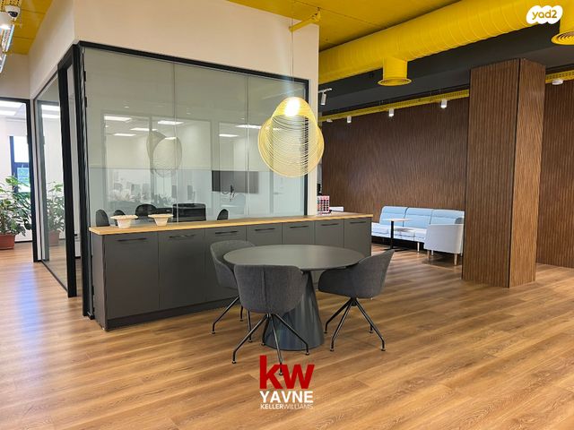 משרדים, שדרות גן רווה, אזור תעשיה, יבנה