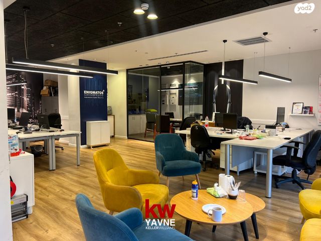 משרדים, שדרות גן רווה, אזור תעשיה, יבנה