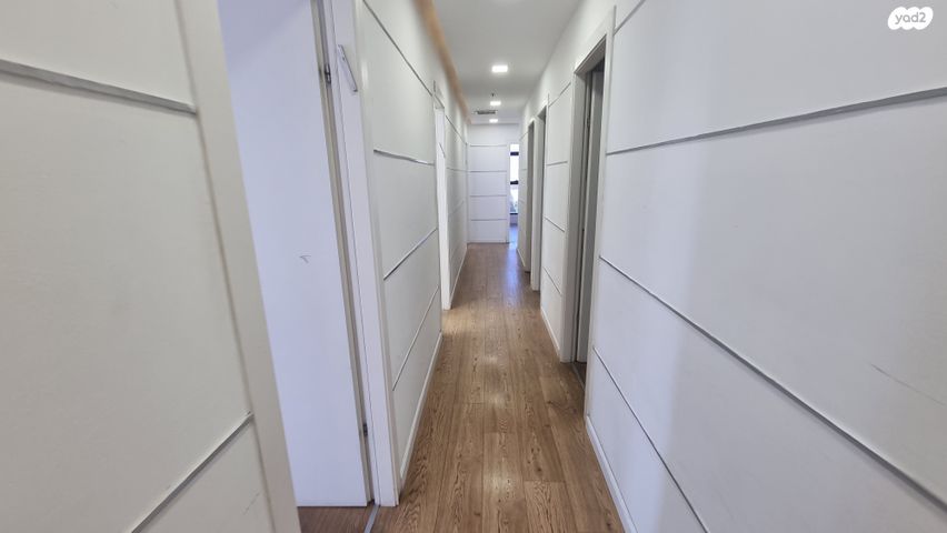 משרדים, מב"ת מערב, אזור תעשייה חדש, ראשון לציון