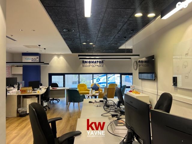 משרדים, שדרות גן רווה, אזור תעשיה, יבנה