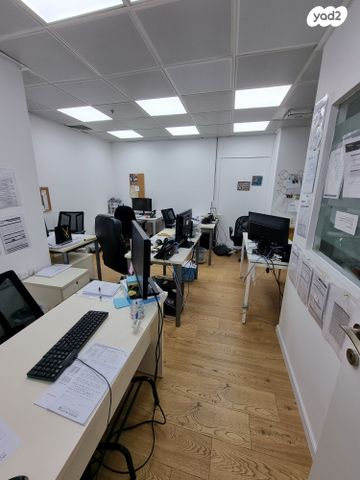 משרדים, מב"ת מערב, אזור תעשייה חדש, ראשון לציון