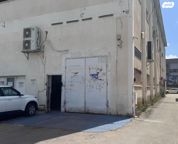 מבני תעשיה, פארק תעשיות עמק חפר