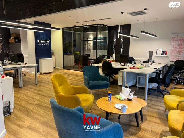 משרדים, שדרות גן רווה, אזור תעשיה, יבנה