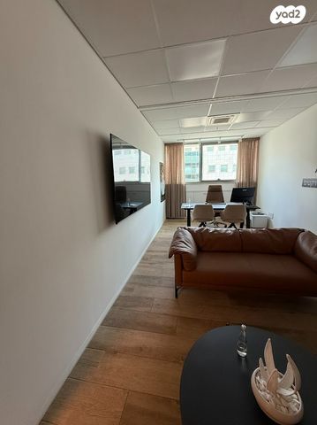 משרדים, התע"ש 18, אזור תעשיה הישן, כפר סבא