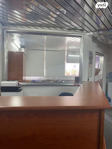 משרדים, ויצמן, פועלים ב, כפר סבא