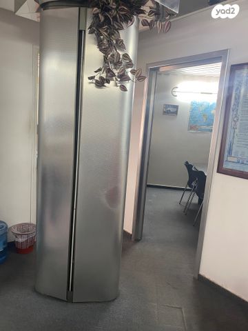 משרדים, ויצמן, פועלים ב, כפר סבא