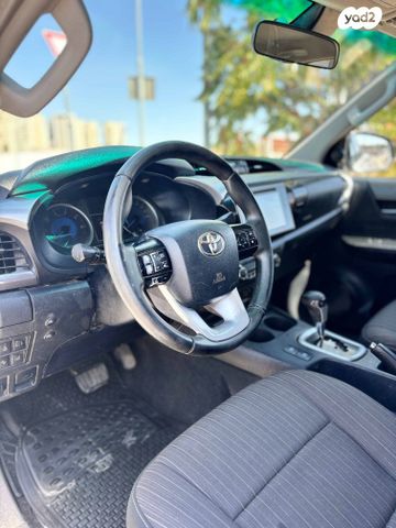 טויוטה היילקס