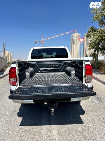 טויוטה היילקס