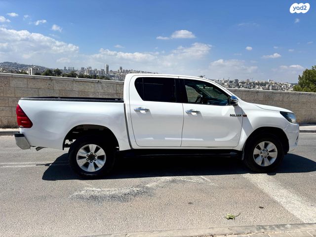 טויוטה היילקס