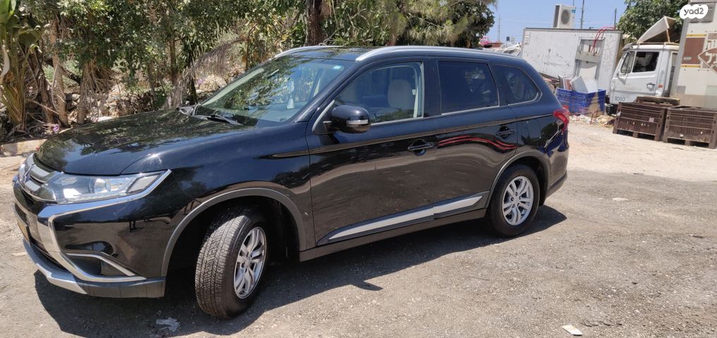 מיצובישי אאוטלנדר