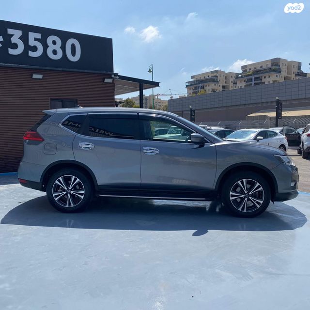 ניסאן אקס טרייל