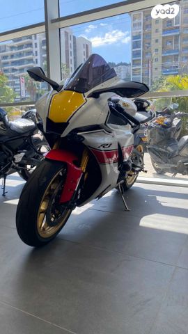 ימאהה YZF-R1