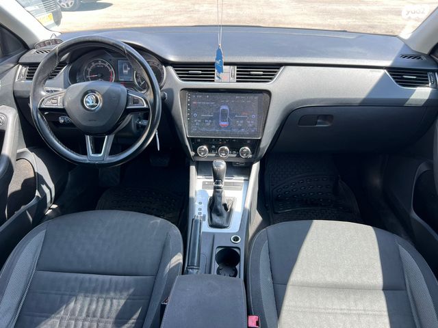 סקודה אוקטביה 