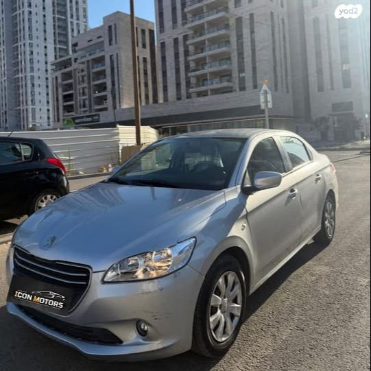 מודעת רכב פיג'ו 301