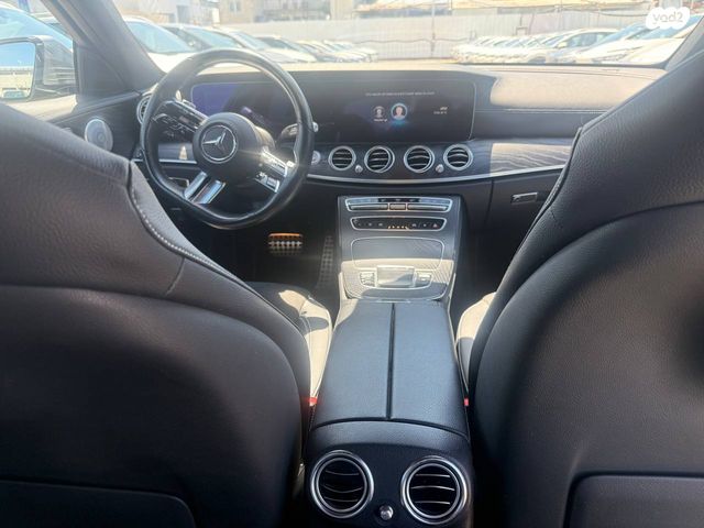 מרצדס-בנץ E-class