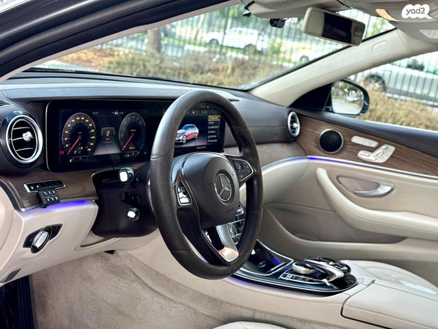 מרצדס-בנץ E-class