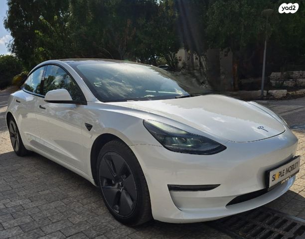 טסלה מודל 3