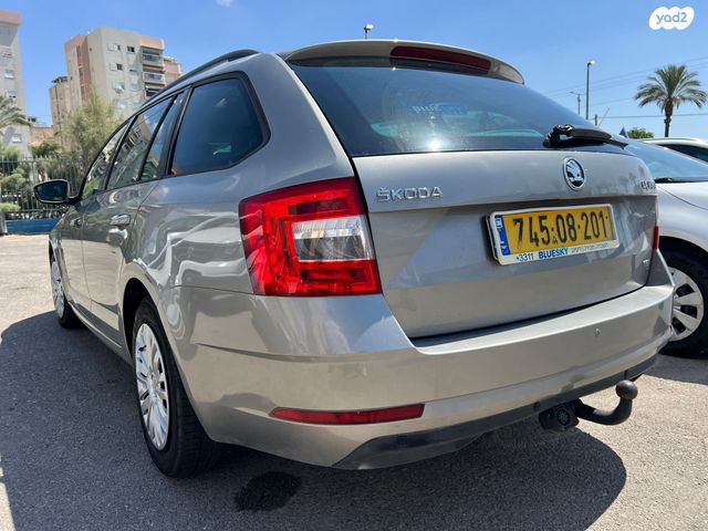 סקודה אוקטביה 