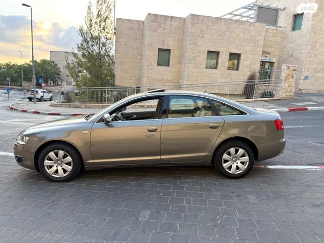 אאודי A6