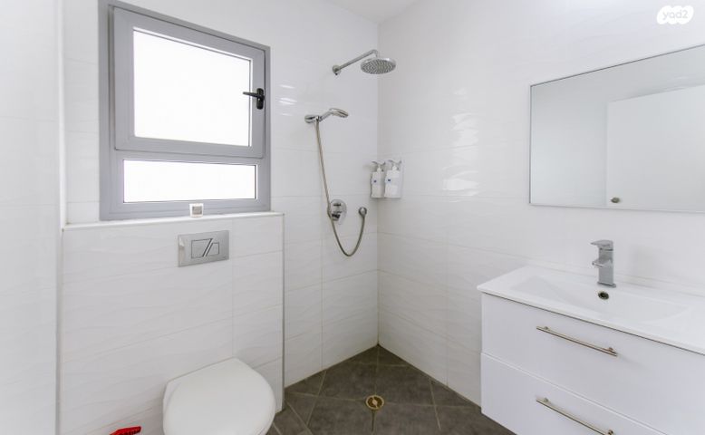 הרב שלום שבזי 32