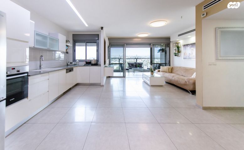 דירה, הרב שלום שבזי 32, רמב"ם, ראש העין