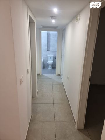 שרה אהרונסון 20