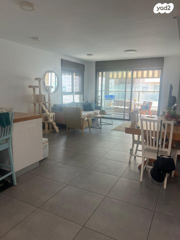 דירה, אהוד מנור 3, חתני פרס ישראל, באר יעקב