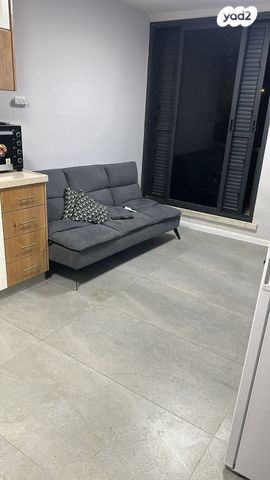 דירה, רענן 3, נעורים, ערד