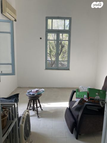 בית פרטי/ קוטג', איתמר בן אב"י 9, כפר אהרון הישנה, נס ציונה