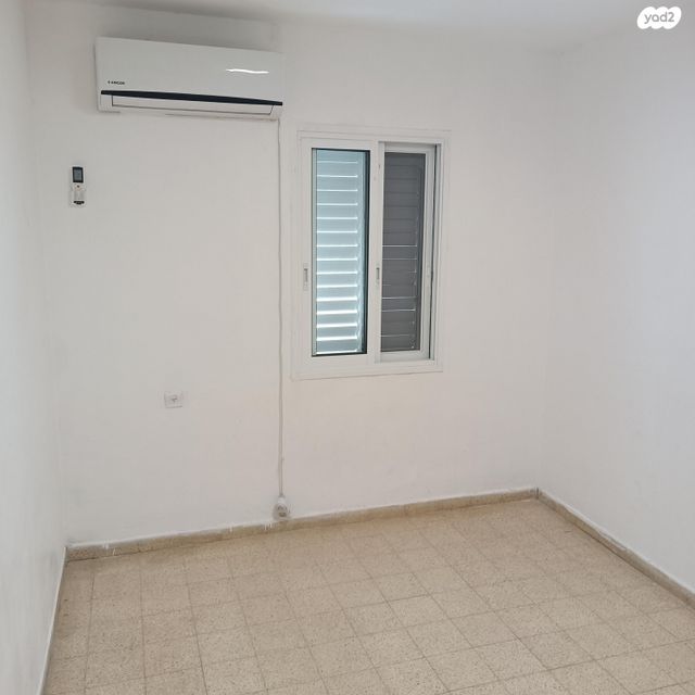 דירה, רבי עקיבא 22, קרית הרב סלומון, פתח תקווה