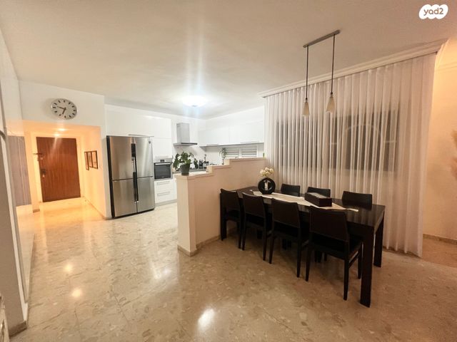 דירה, סמילנסקי 62, מרכז העיר דרום, נתניה