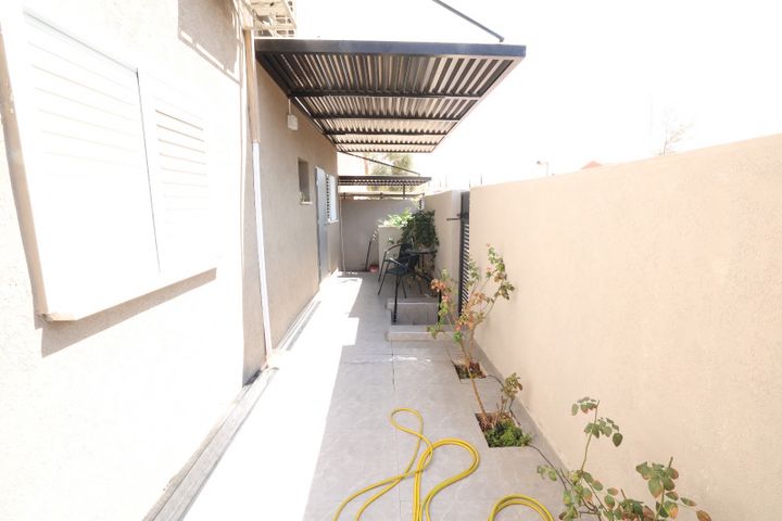 בית פרטי/ קוטג', חמדה וצבי זינדר, נחל בקע, באר שבע