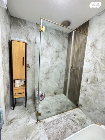 דירה, דרך אלנבי 101, קרית אליעזר, חיפה