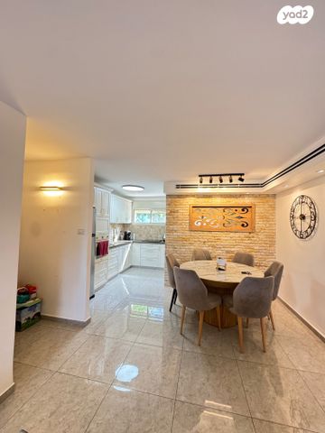 דירה, דרך אלנבי 101, קרית אליעזר, חיפה