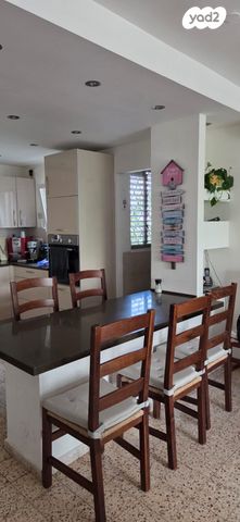 דירה, אריה מוצקין, נאות שקד, נתניה