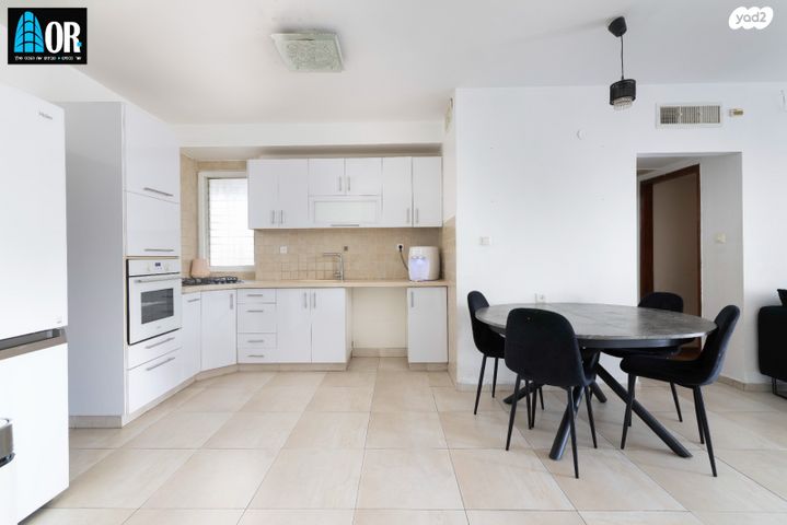 דירה, התזמורת, נאות אשלים, ראשון לציון