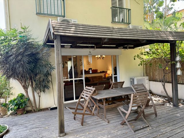 בית פרטי/ קוטג', סמדר 16, שכונת הותיקים, רמת גן