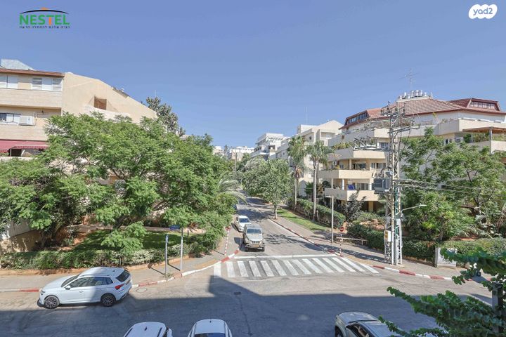 דירה, אבן גבירול, מרכז, הרצליה