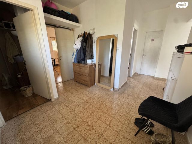 גג/ פנטהאוז, שכונת חשמונאים, מרכז העיר א, רמת גן