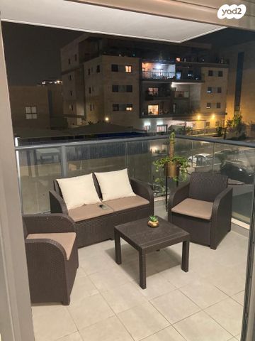 דירה, שדרות בן גוריון, פסגות אפק, ראש העין