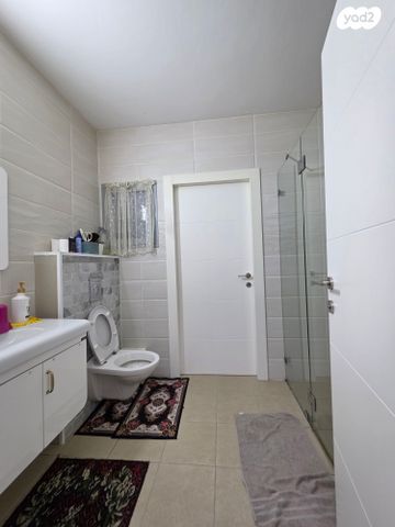 גג/ פנטהאוז, אופקים