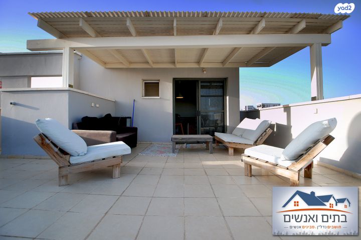 גג/ פנטהאוז, אודם, כפר יונה