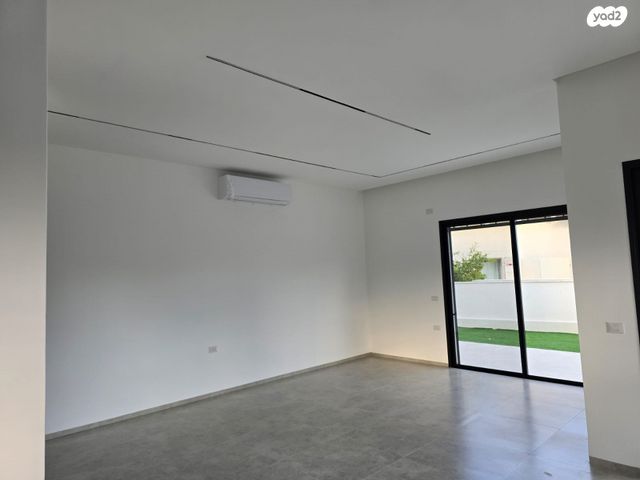 בית פרטי/ קוטג', בתרא, קצרין