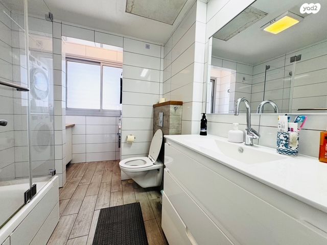 דירה, השר משה, נגבה, רמת גן