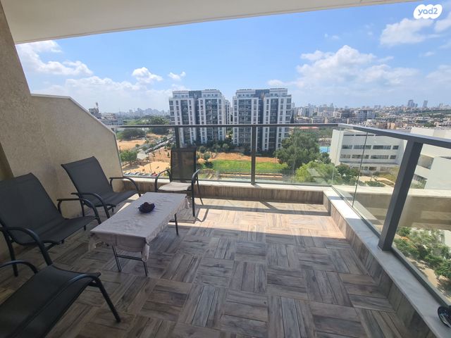 דירה, ברתיני גארי, נווה עופר, תל כביר, תל אביב יפו