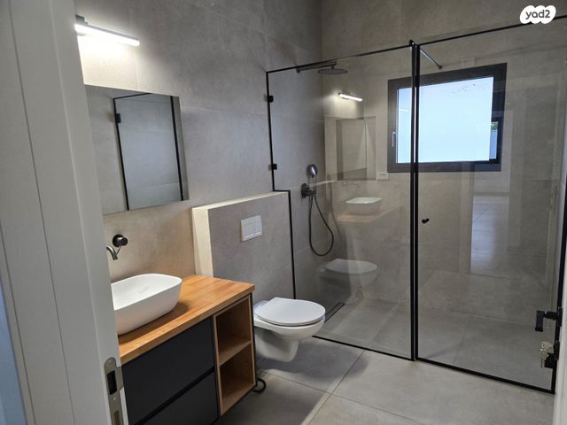 בית פרטי/ קוטג', בתרא, קצרין