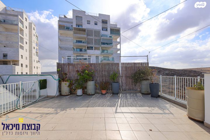 בית פרטי/ קוטג', נחום 11, פסגות אפק, ראש העין