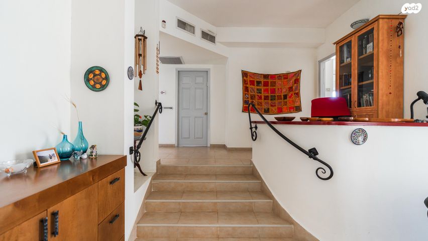 בית פרטי/ קוטג', מיתר / כרמית