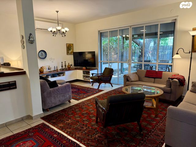 בית פרטי/ קוטג', סמדר 16, שכונת הותיקים, רמת גן