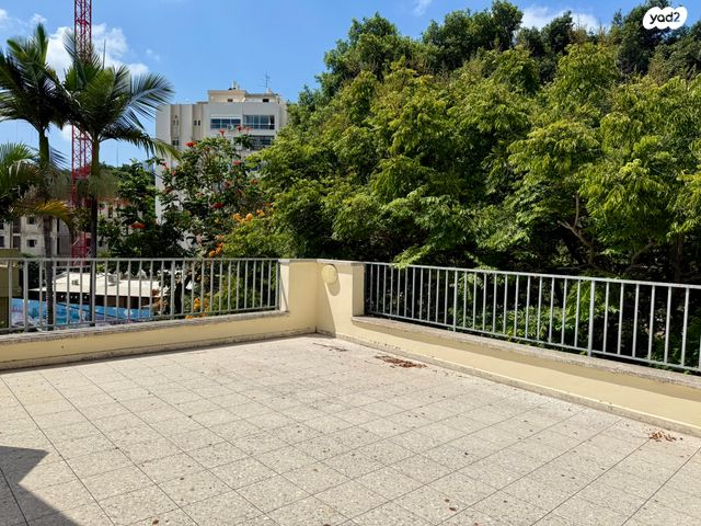 בית פרטי/ קוטג', סמדר 16, שכונת הותיקים, רמת גן